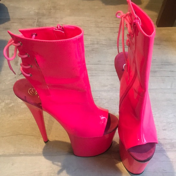 pleaser flamingo 3023